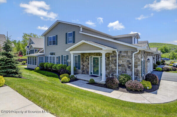 98 Wyndham Road Clarks Summit, PA 18411 - Photo 5 of 50 Gallery Image 5