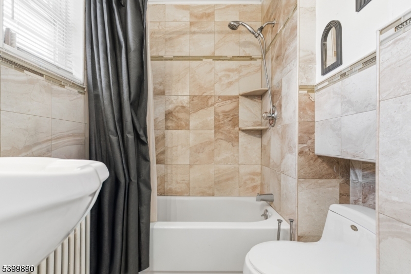 69 Webster Avenue Paterson, NJ 07501 - Photo 30 of 35