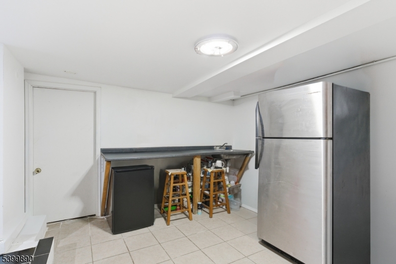 69 Webster Avenue Paterson, NJ 07501 - Photo 31 of 35