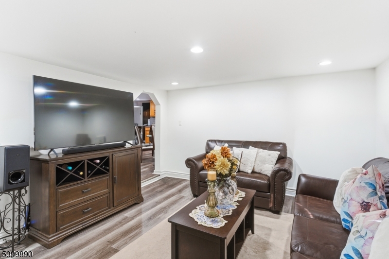 69 Webster Avenue Paterson, NJ 07501 - Photo 9 of 35