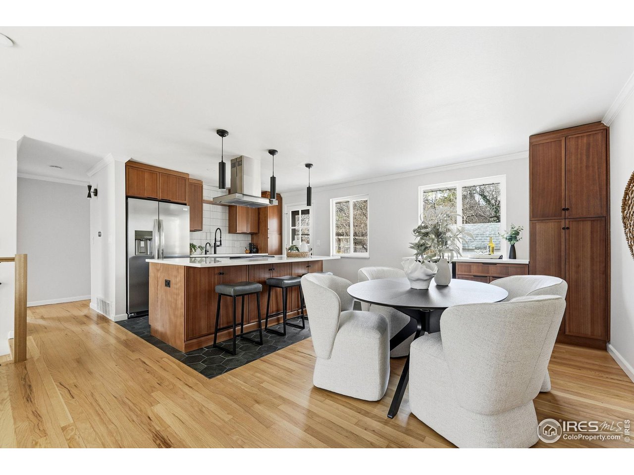 2830 Duke Circle Boulder, CO 80305 - Photo 11 of 43 Need additional space, your own beverage center with built in wine frigerator.