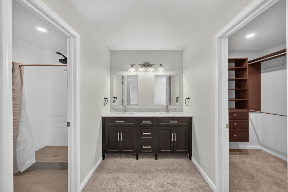 4820 Shooting Star Road Placerville, CA 95667 - Photo 54 of 68 ADU Bathroom with Walk in Closet