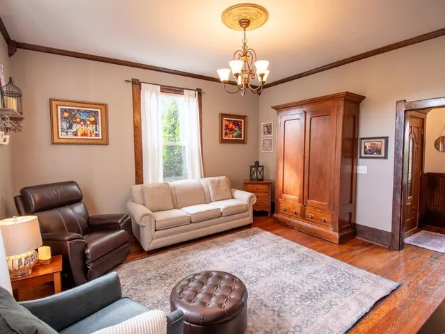 $315,000 | 317 East 4th Street, Lawson, MO 64062