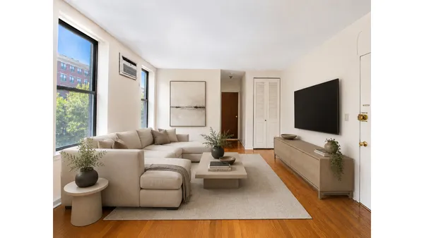 $350,000 | 510 Ocean Parkway, Unit 2B | Kensington
