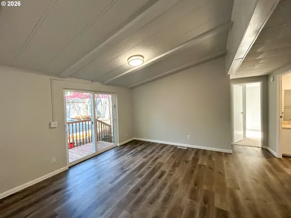 $157,000 | 37600 Sunset Street, Sandy, OR 97055