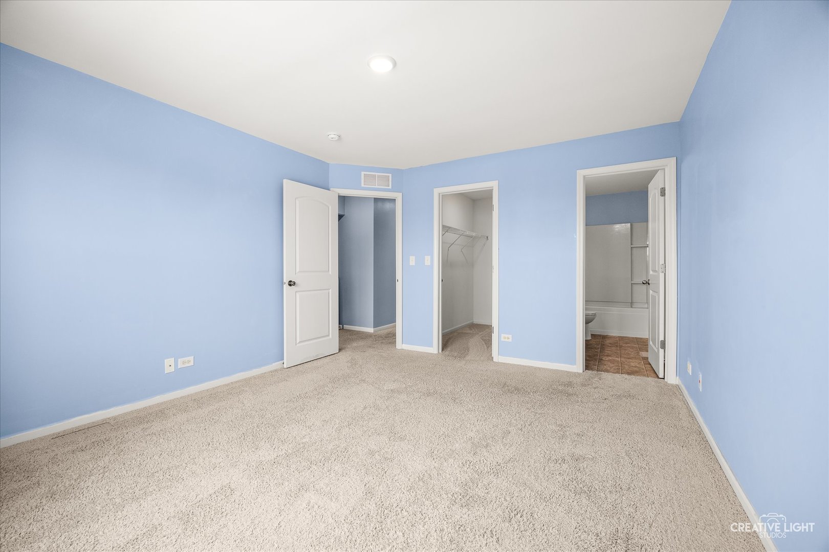 2447 Upland Road Pingree Grove, IL 60140 - Photo 15 of 31