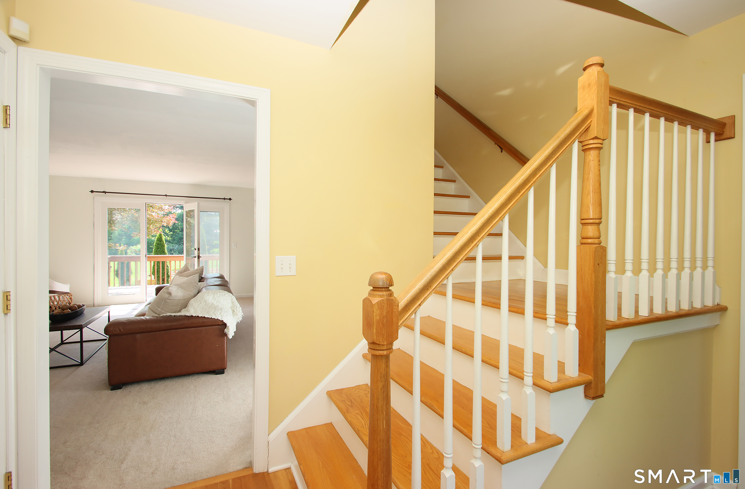 4 Meadow Road Newtown, CT 06470 - Photo 6 of 38