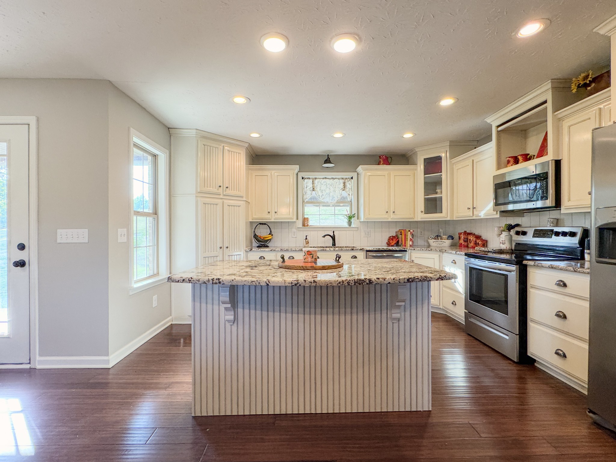 1631 A Rock Bridge Road Bethpage, TN 37022 - Photo 20 of 72