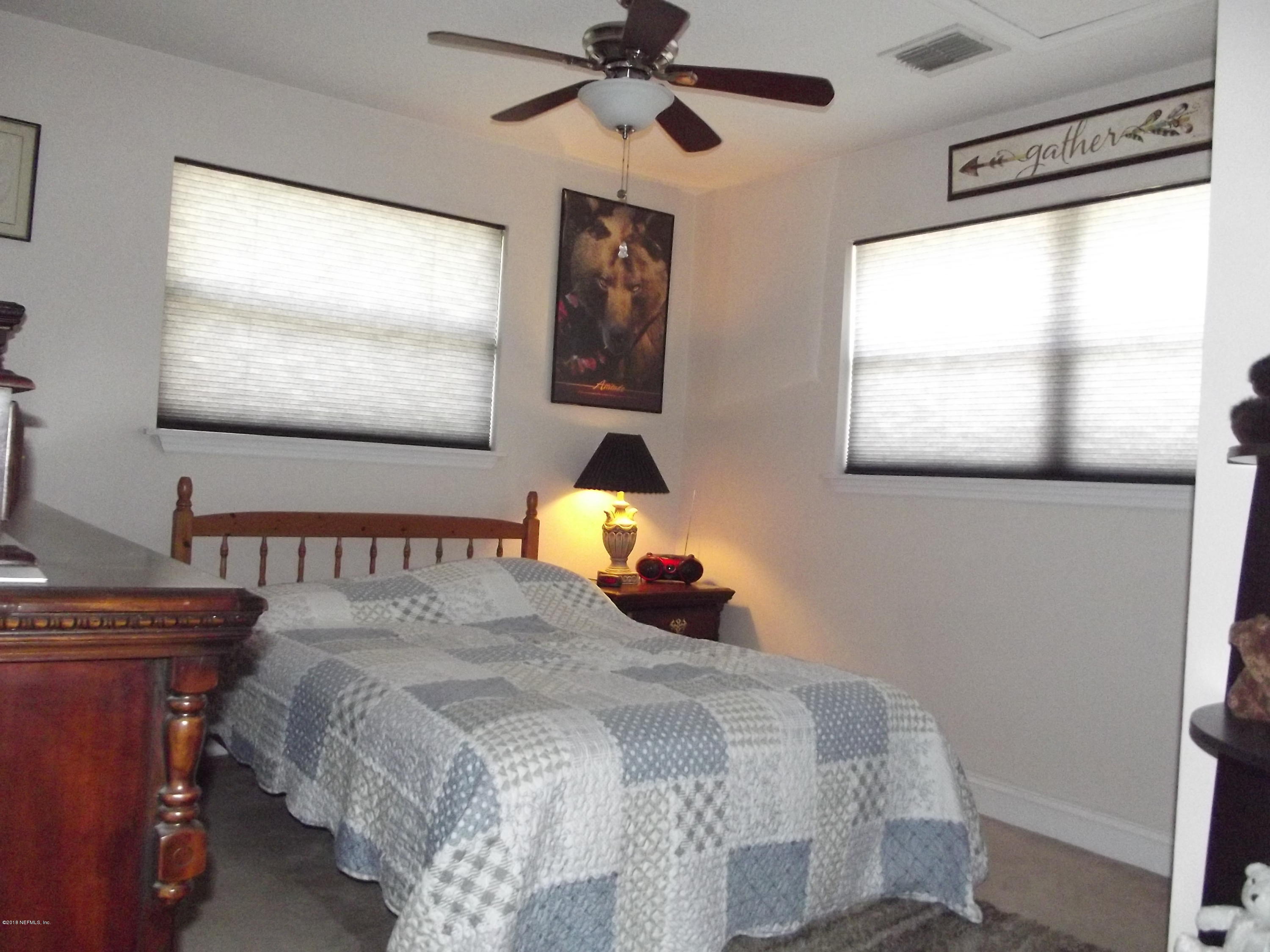 2924 Stonehurst Road East Jacksonville, FL 32277 - Photo 6 of 9 Master Bdr