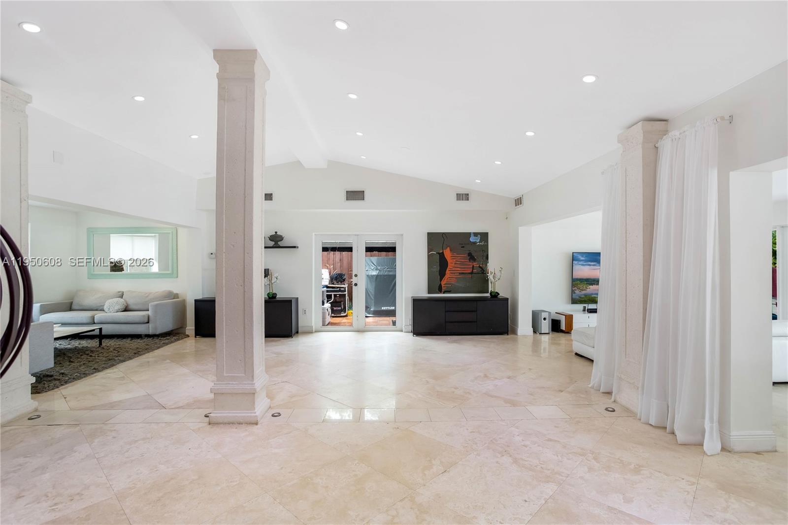 12515 Palm Road North Miami, FL 33181 - Photo 16 of 44