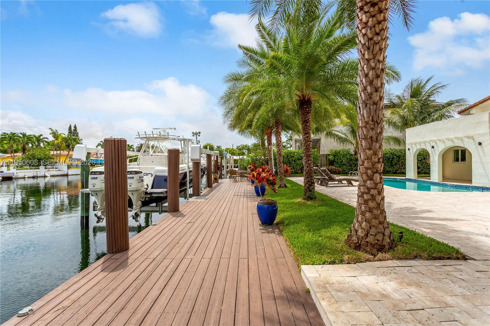 12515 Palm Road North Miami, FL 33181 - Photo 2 of 44