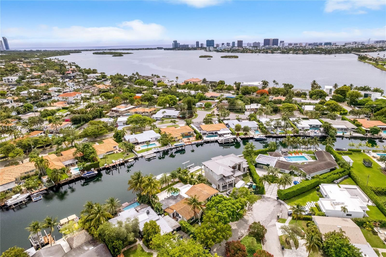 12515 Palm Road North Miami, FL 33181 - Photo 43 of 44