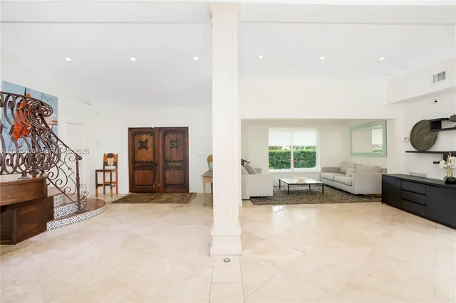 $11,500 | 12515 Palm Road, North Miami, FL 33181