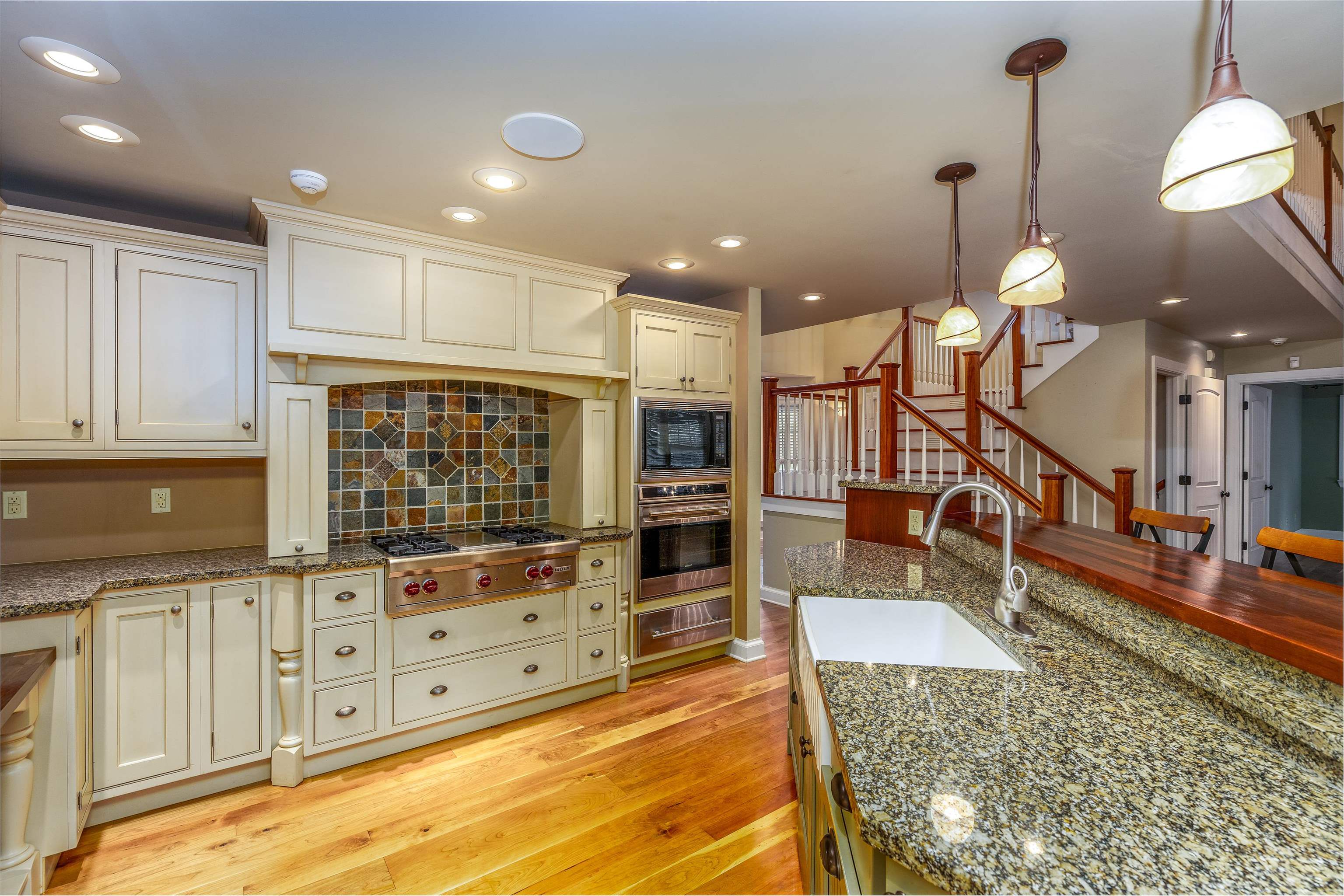 2299 Carter Caves Road Olive Hill, KY 41164 - Photo 4 of 25