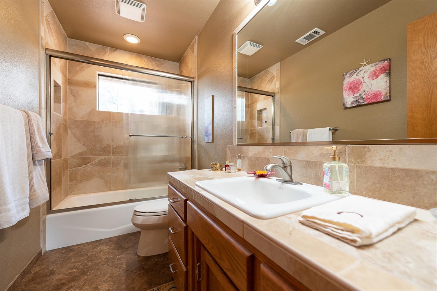 2525 North Filbert Road Exeter, CA 93221 - Photo 20 of 55 Gallery Image 20