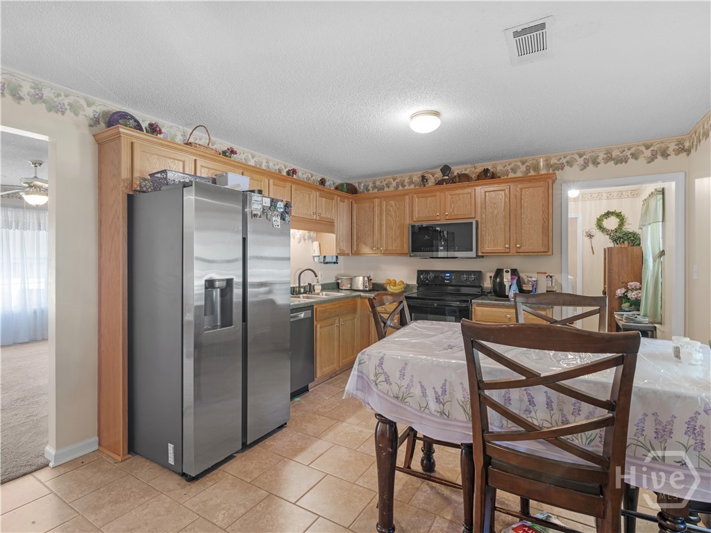 502 Veal Road Covington, GA 30016 - Photo 8 of 30