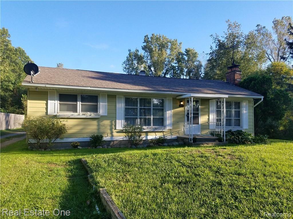4229 West Allen Road Howell, MI 48855 - Photo 2 of 21 Gallery Image 2