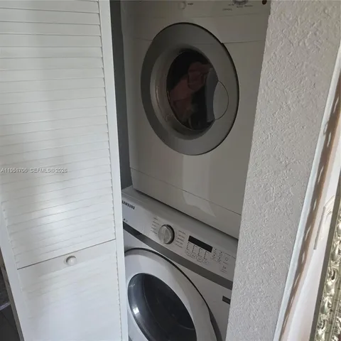 $270,000 | 1830 Radius Drive, Unit 624, Hollywood, FL 33020