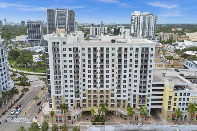 $270,000 | 1830 Radius Drive, Unit 624, Hollywood, FL 33020