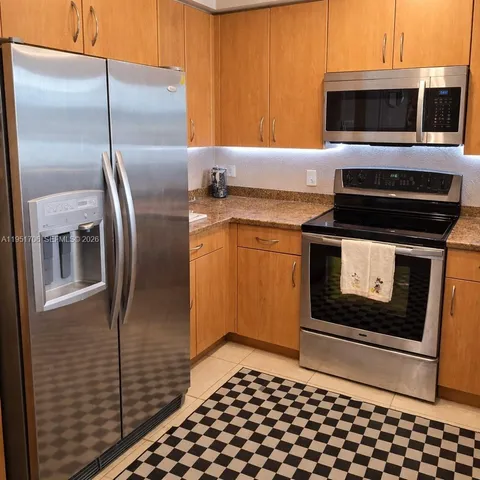 $270,000 | 1830 Radius Drive, Unit 624, Hollywood, FL 33020