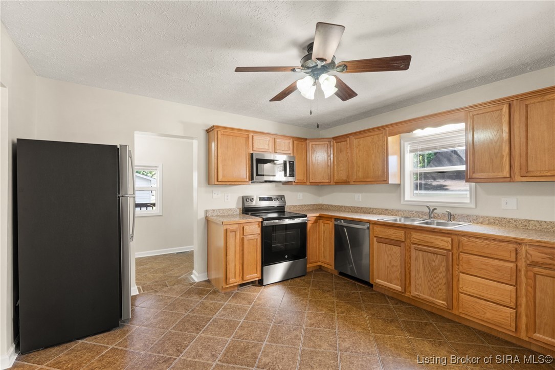 552 North Roosevelt Road Orleans, IN 47452 - Photo 14 of 34