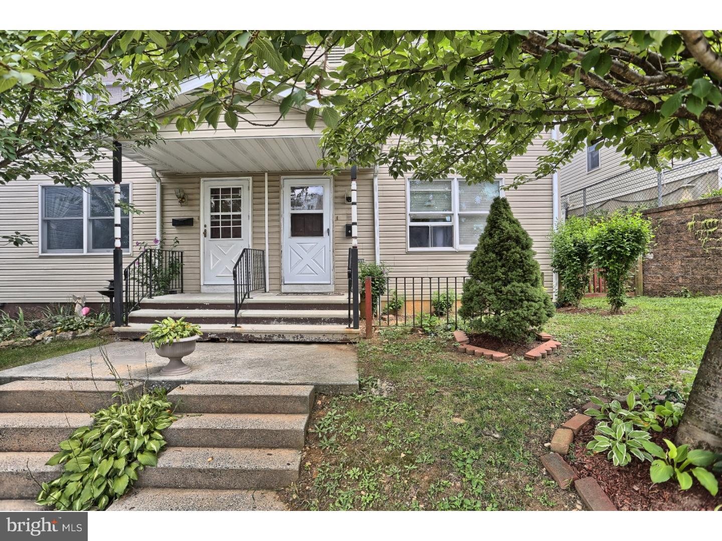 611 Maple Street Reading, PA 19602 - Photo 2 of 24 Gallery Image 2