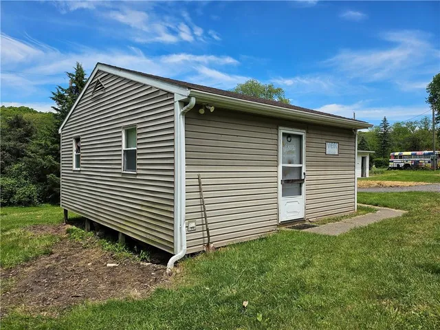 $135,000 | 114 Leonard Road, Hilliards, PA 16040