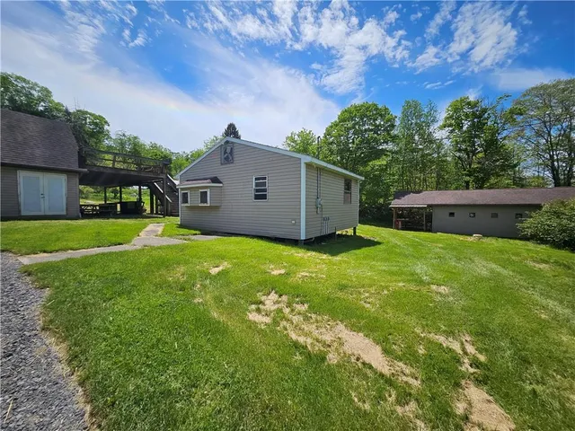 $135,000 | 114 Leonard Road, Hilliards, PA 16040