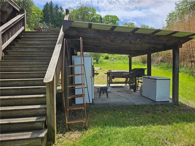 $135,000 | 114 Leonard Road, Hilliards, PA 16040