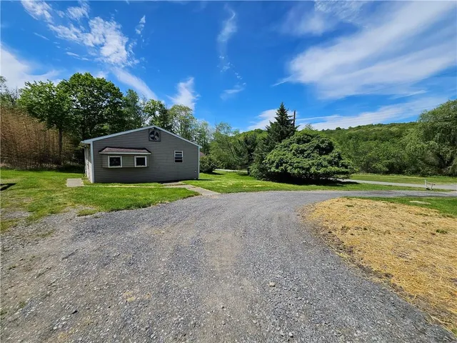 $135,000 | 114 Leonard Road, Hilliards, PA 16040