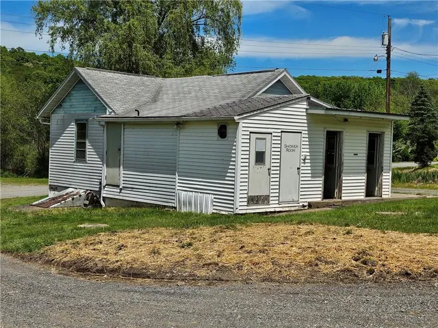 $135,000 | 114 Leonard Road, Hilliards, PA 16040