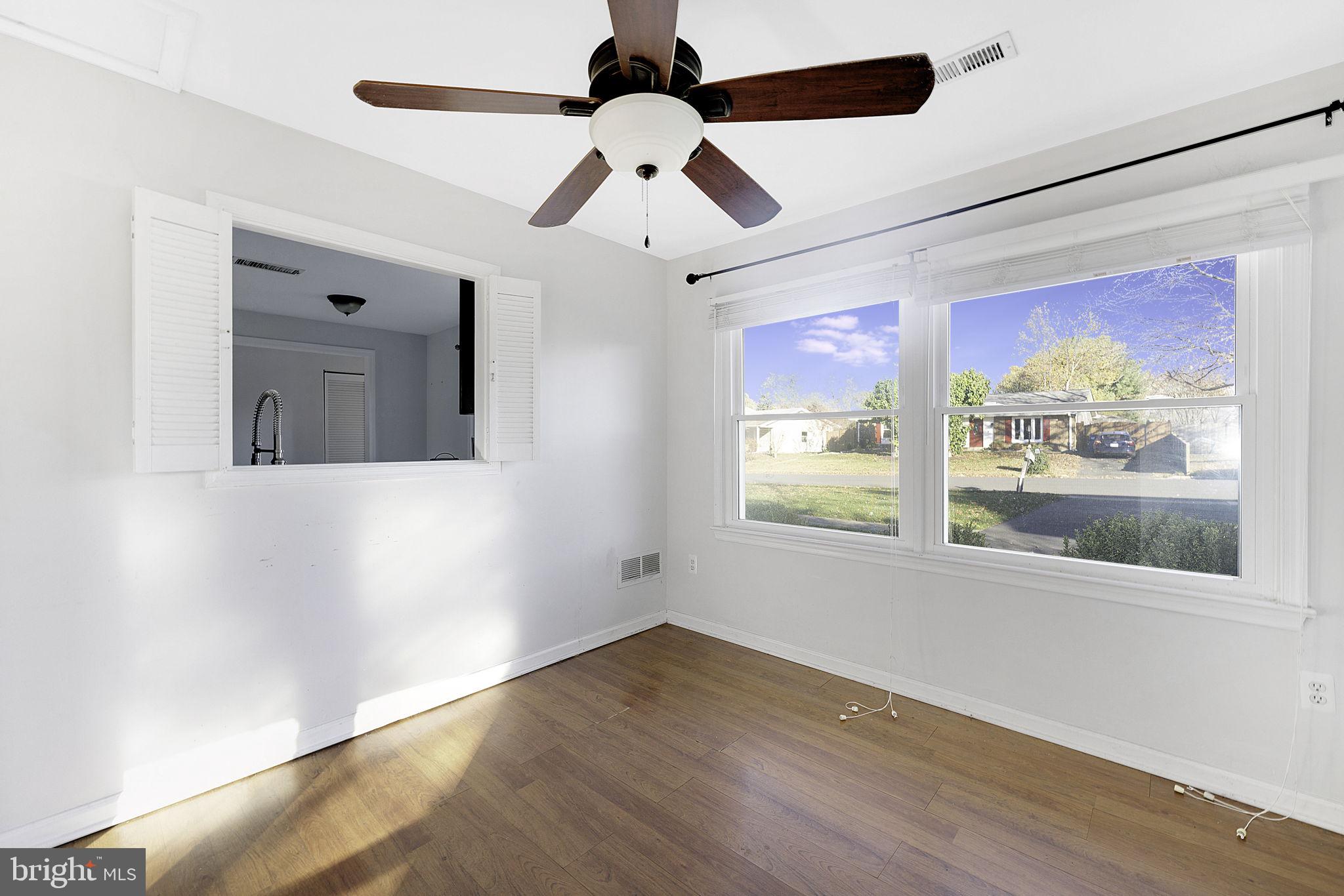 103 South Harrison Road Sterling, VA 20164 - Photo 19 of 34 Study/Office