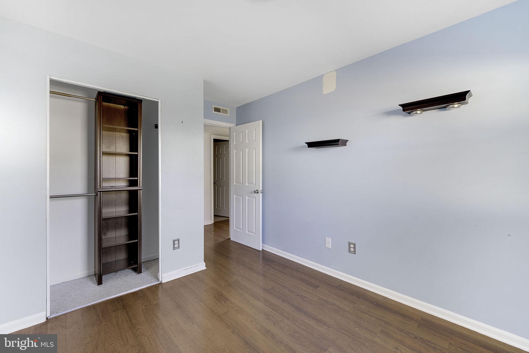 103 South Harrison Road Sterling, VA 20164 - Photo 27 of 34 Bedroom 2