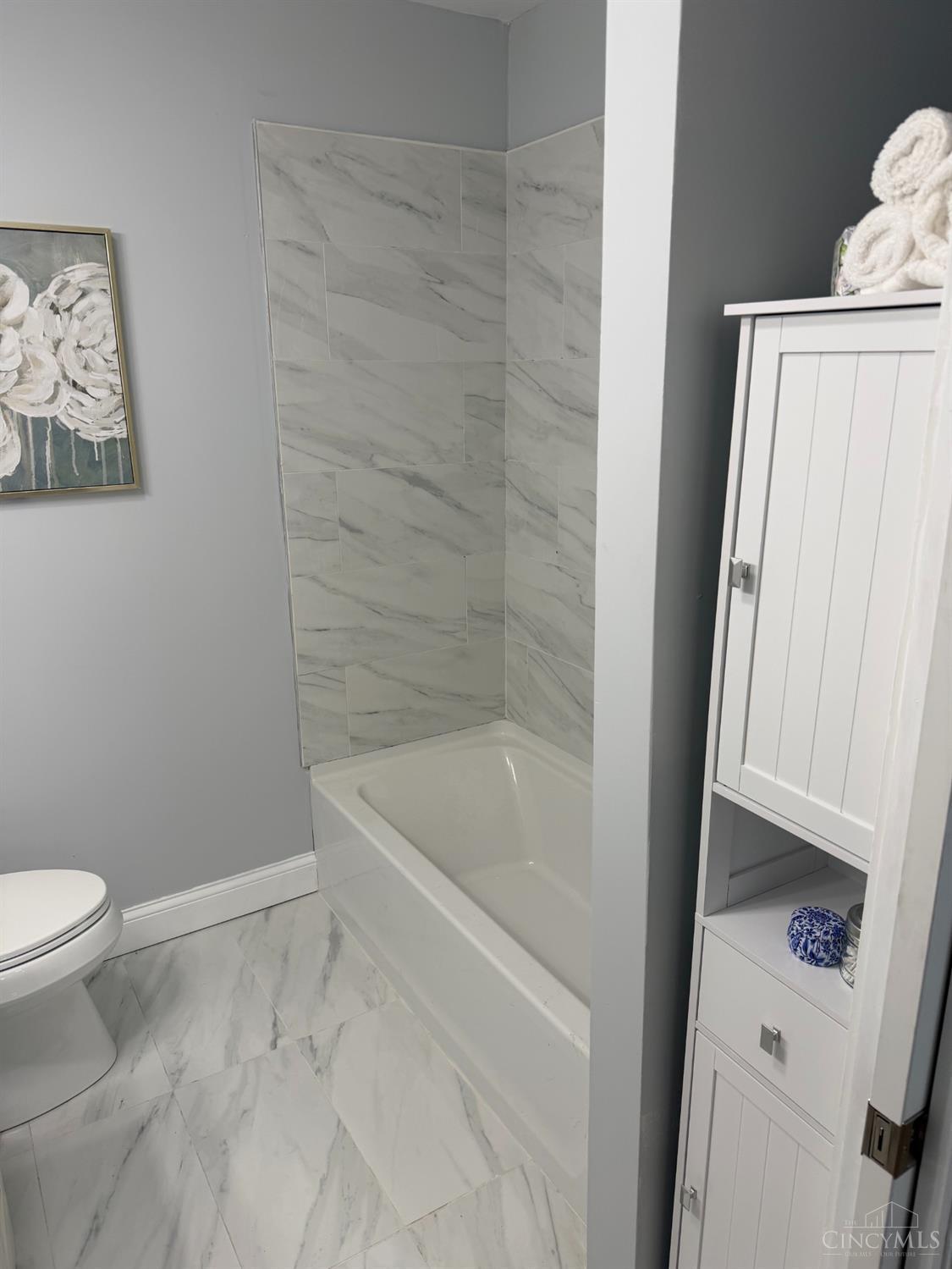 1411 Summit Road Cincinnati, OH 45237 - Photo 9 of 10