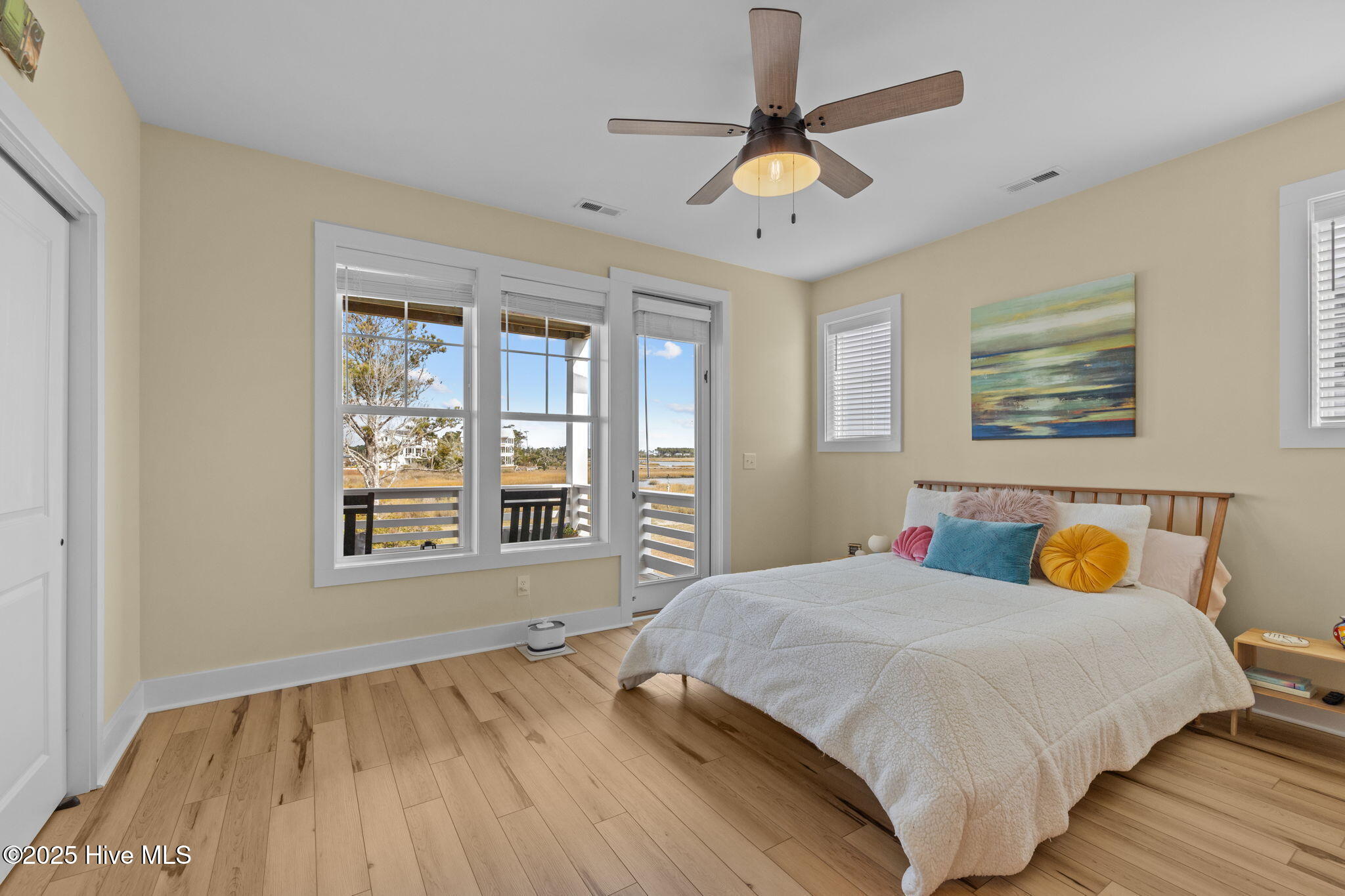 1402 Olde Farm Road Morehead City, NC 28557 - Photo 18 of 78 Guest Bedroom 2