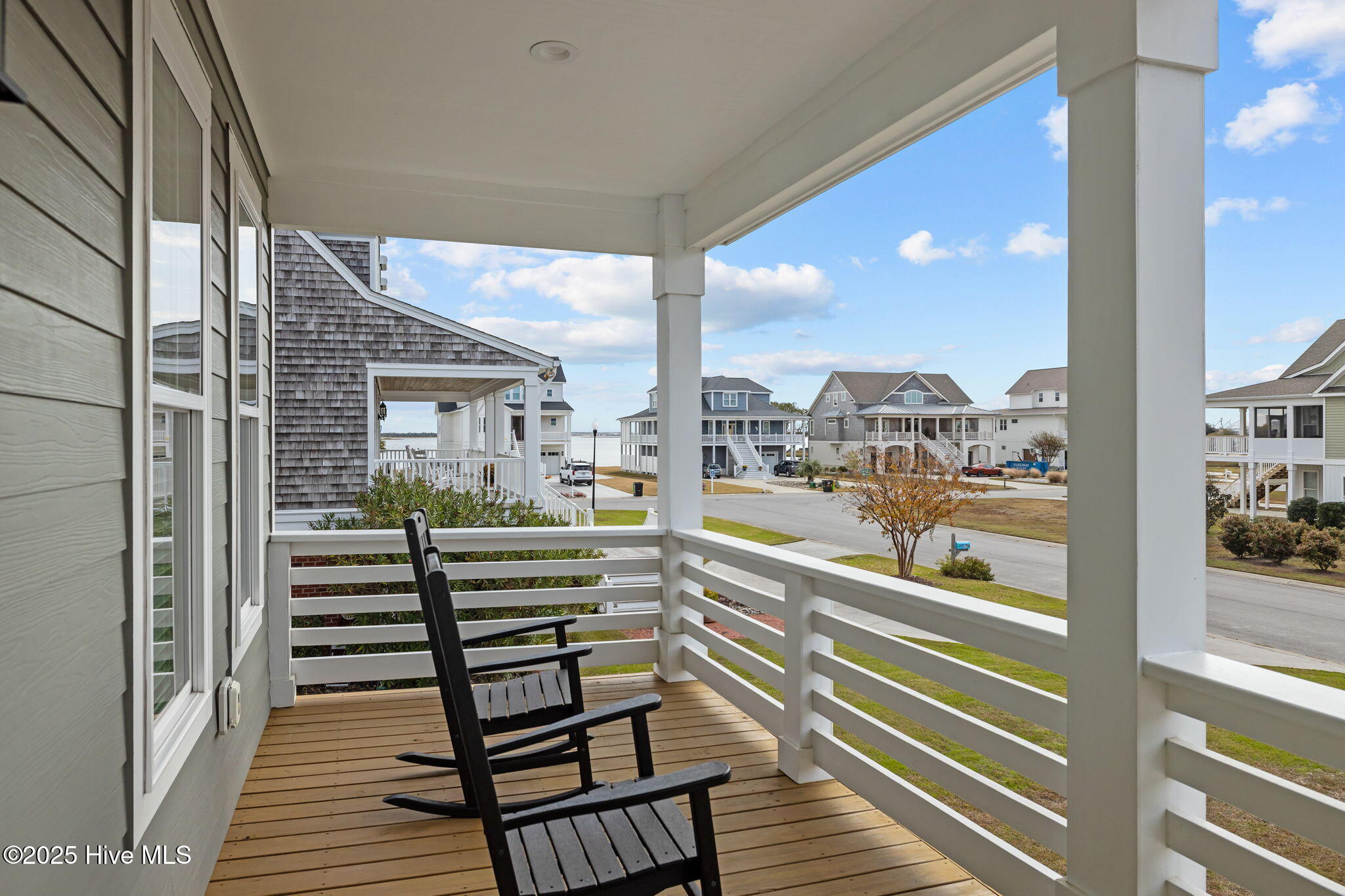 1402 Olde Farm Road Morehead City, NC 28557 - Photo 30 of 78 Front Porch - Level 2