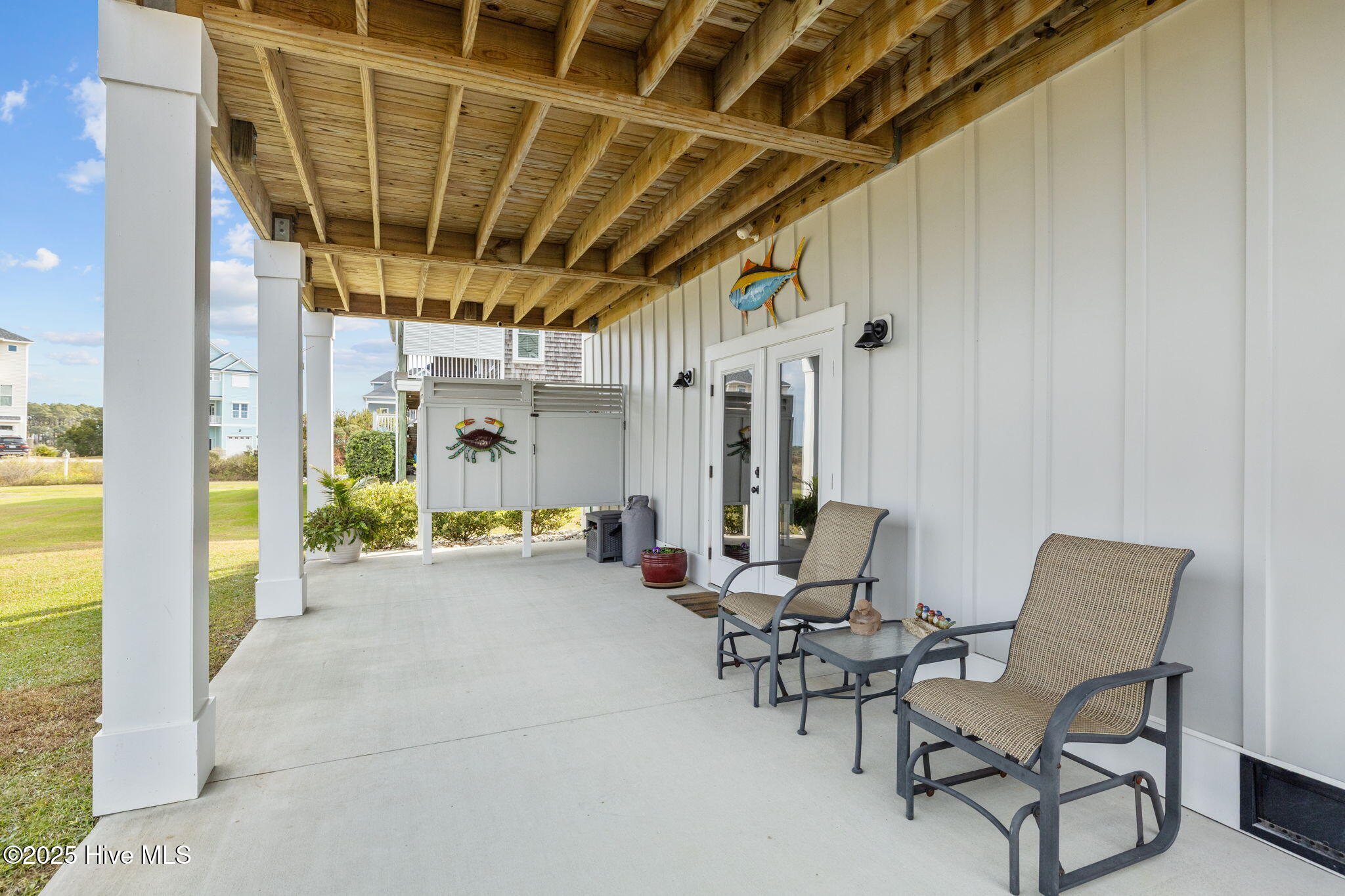 1402 Olde Farm Road Morehead City, NC 28557 - Photo 32 of 78 Outdoor Shower