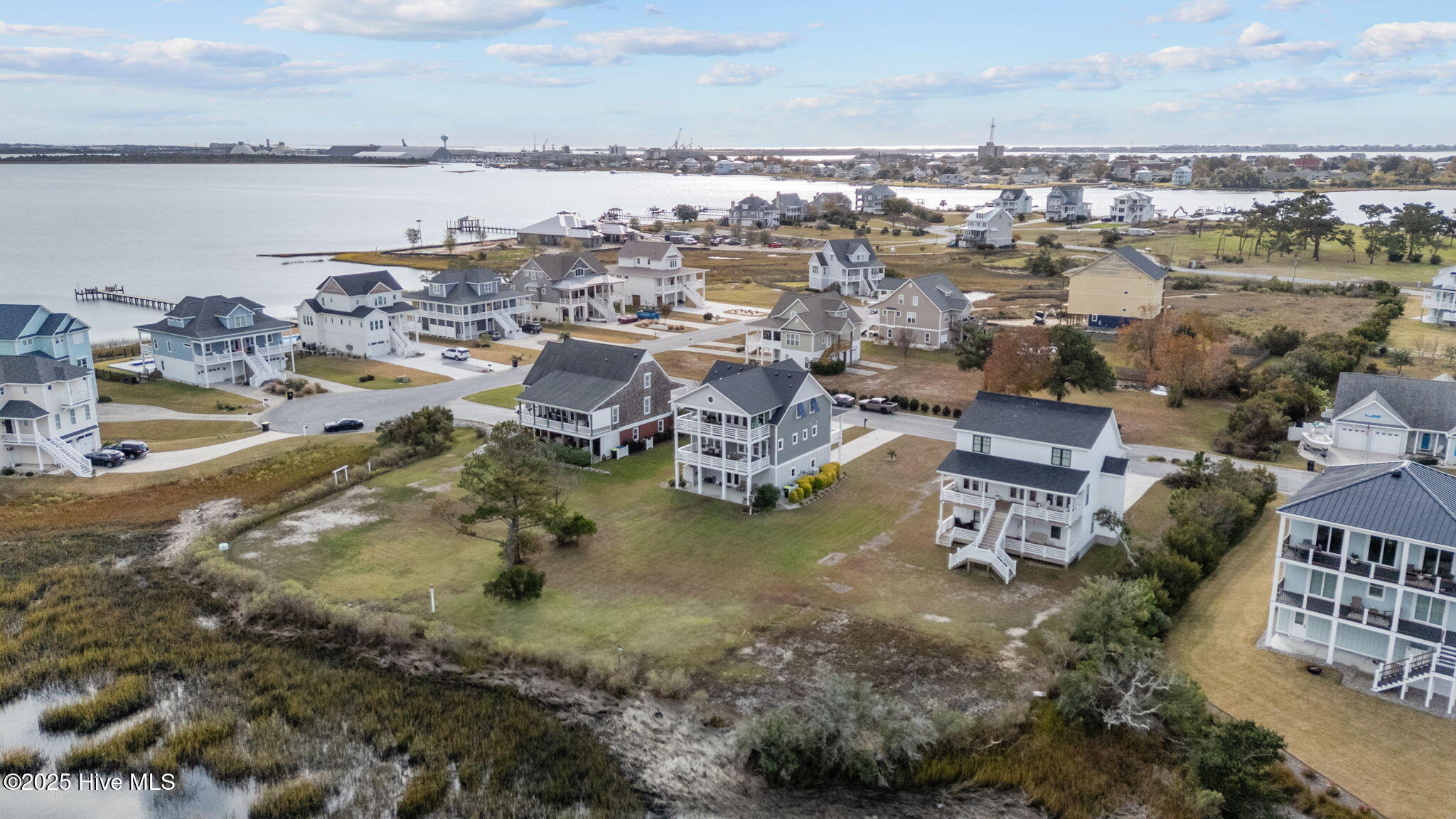 1402 Olde Farm Road Morehead City, NC 28557 - Photo 3 of 78 MHC Waterfront in Distance