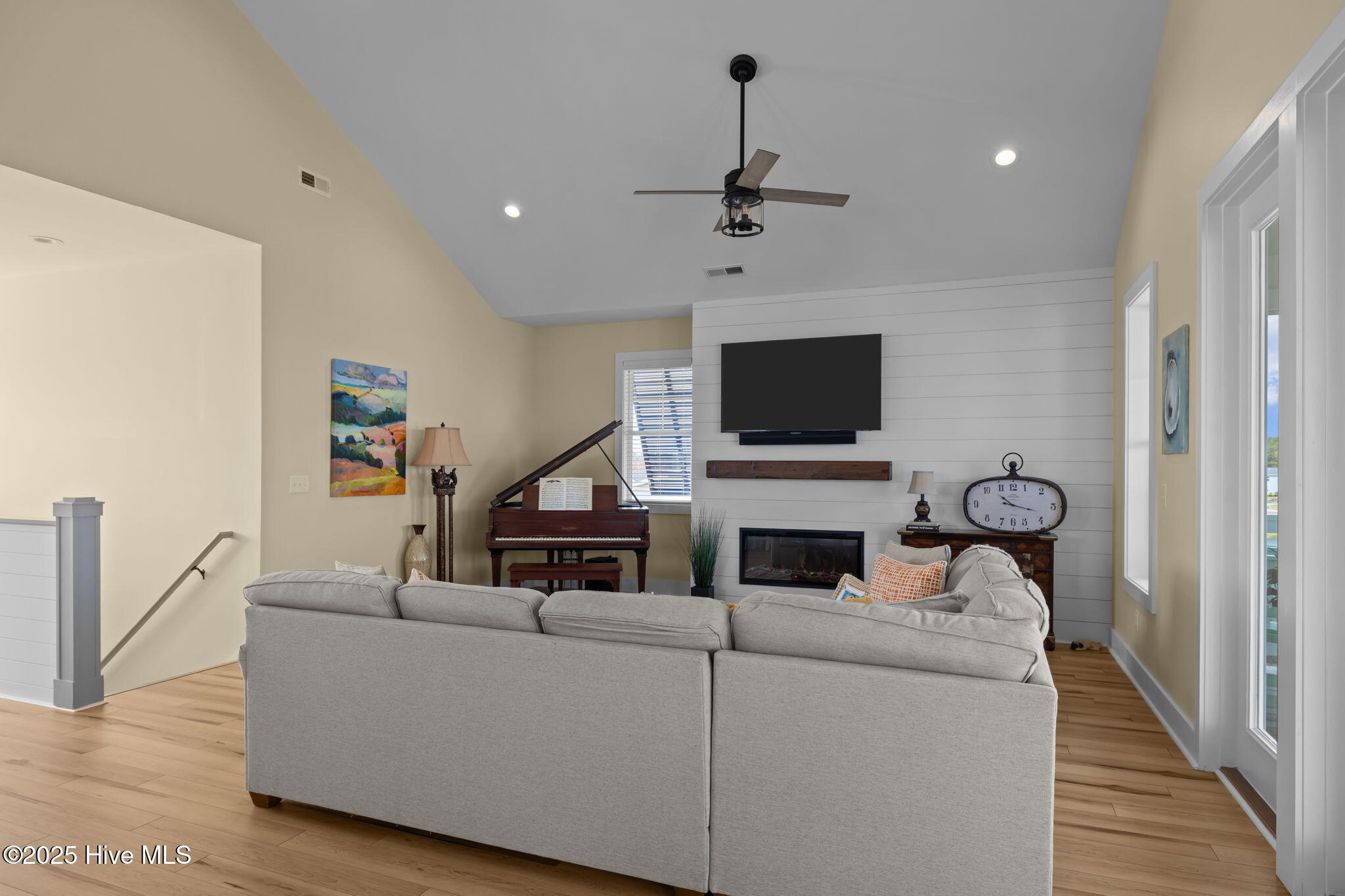 1402 Olde Farm Road Morehead City, NC 28557 - Photo 40 of 78 23-web-or-mls-1S3A4720