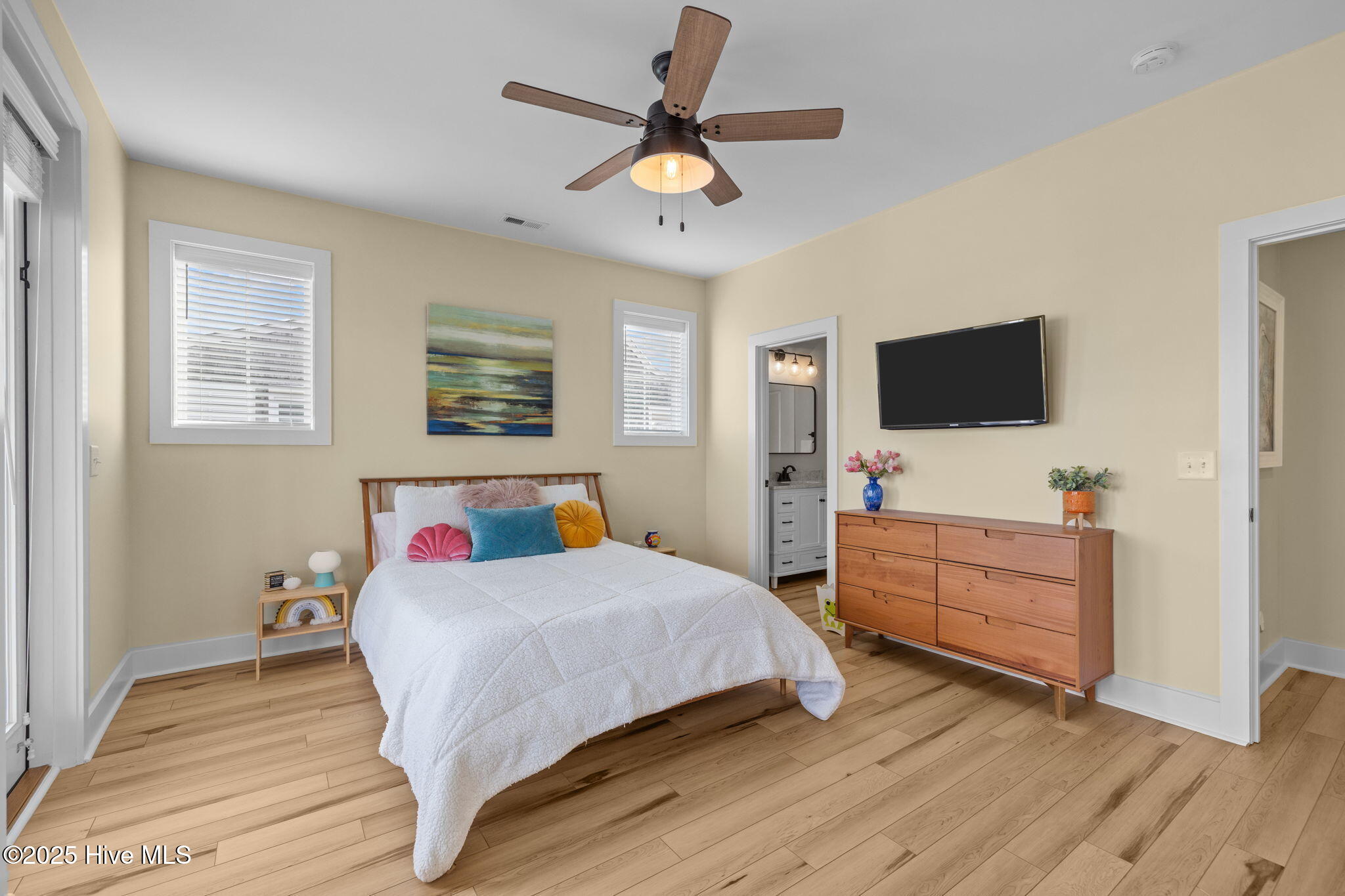 1402 Olde Farm Road Morehead City, NC 28557 - Photo 49 of 78 40-web-or-mls-1S3A4849