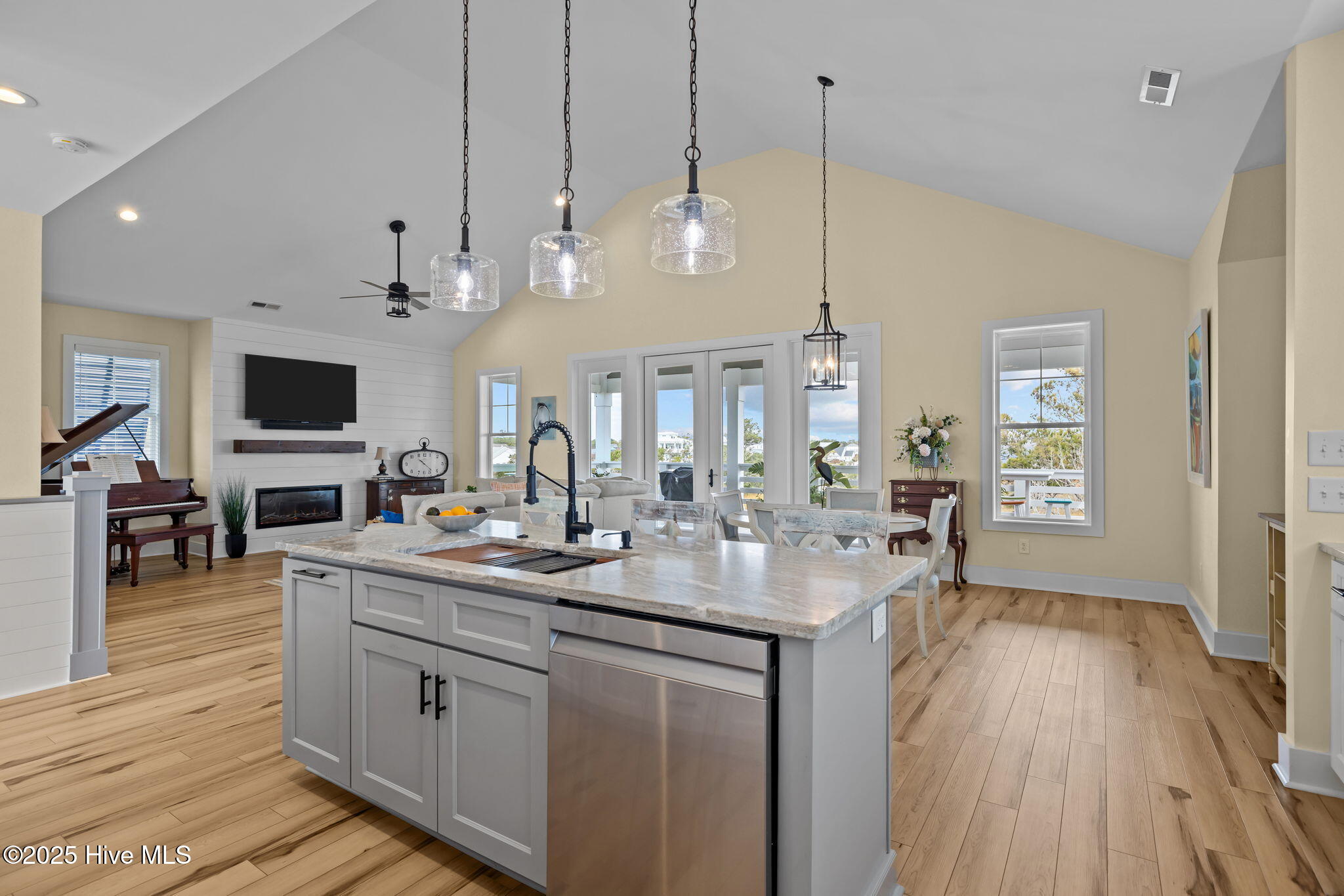 1402 Olde Farm Road Morehead City, NC 28557 - Photo 7 of 78 Kitchen and Living Room