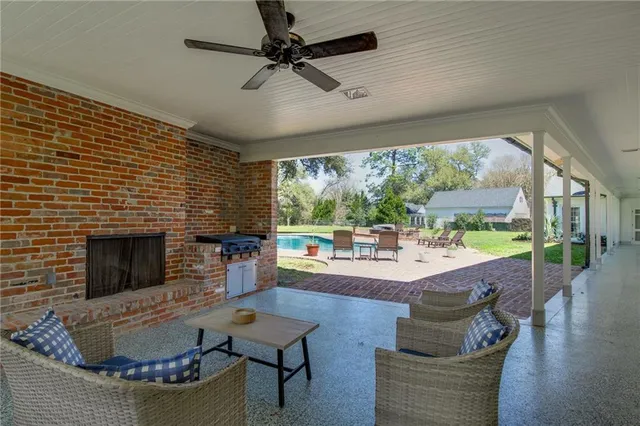 $825,000 | 3028 Georges Lane, Alexandria, LA 71301