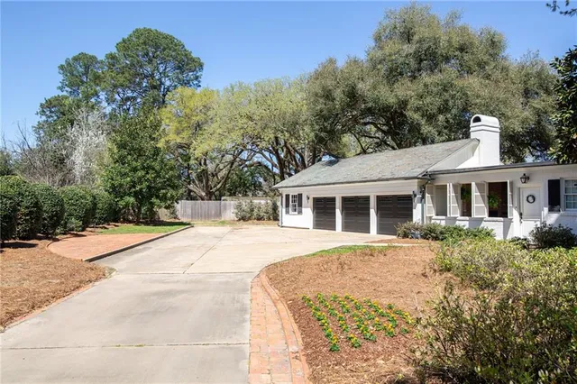 $825,000 | 3028 Georges Lane, Alexandria, LA 71301