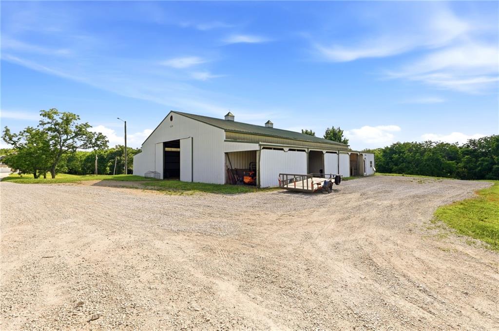 29706 East Easley Road Lee's Summit, MO 64086 - Photo 66 of 85