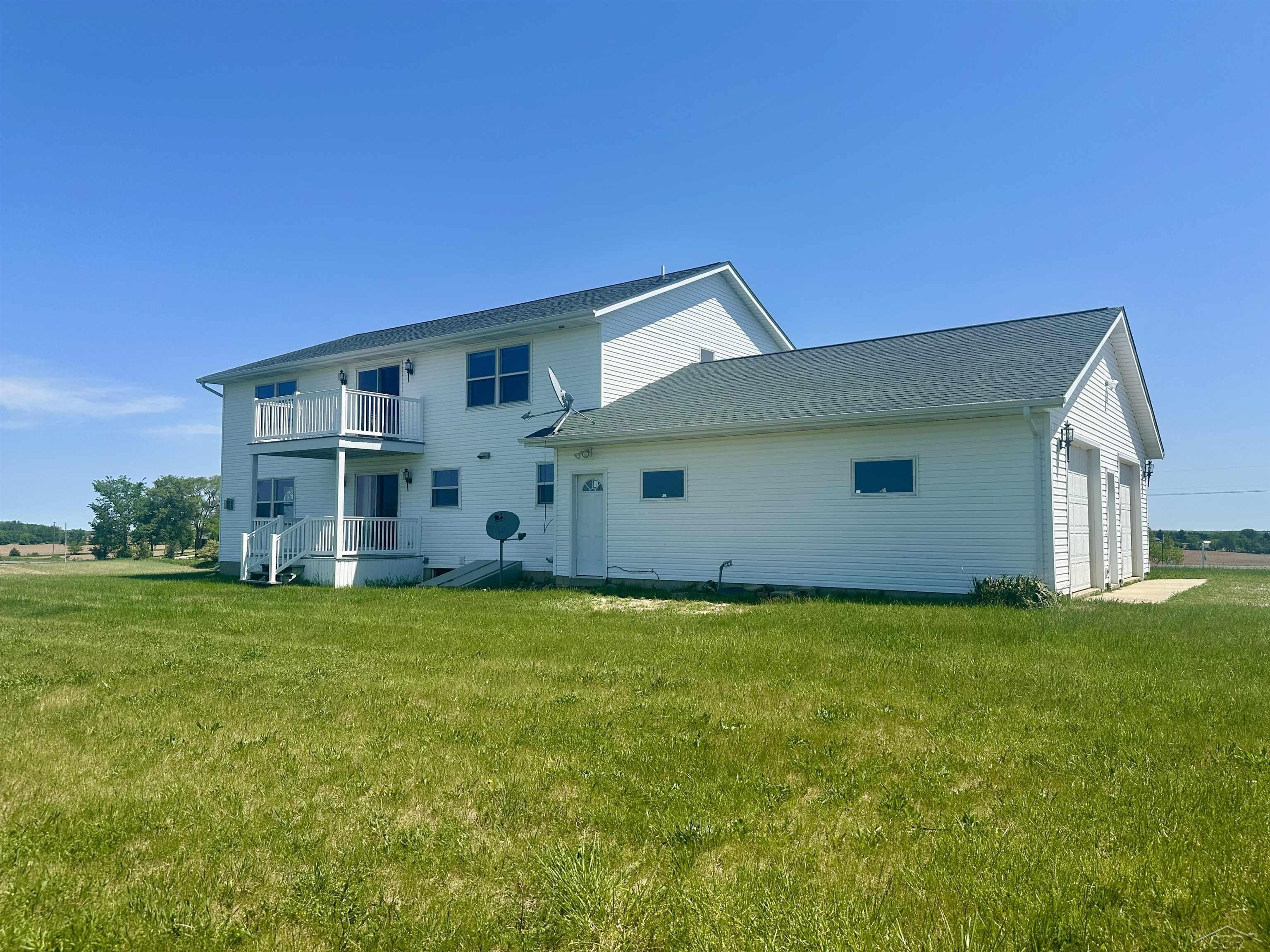 2649 Colwood Road Caro, MI 48723 - Photo 7 of 47