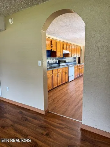 $214,000 | 942 West 3rd Avenue, Oneida, TN 37841