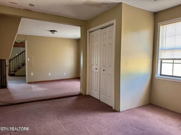 $199,000 | 942 West 3rd Avenue, Oneida, TN 37841