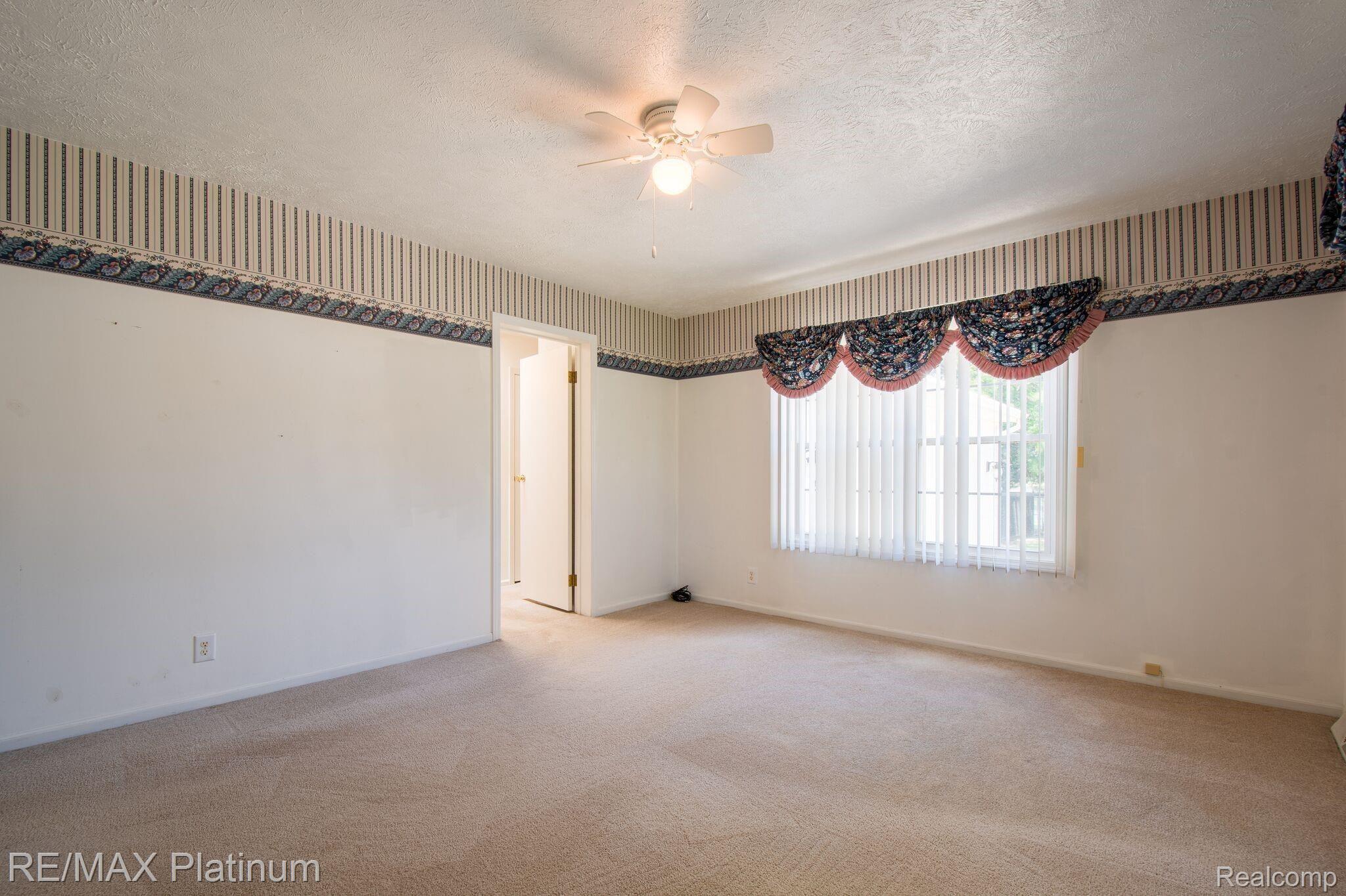 7947 Jefferson Road North Branch, MI 48461 - Photo 15 of 39 q6ziehHc.jpeg