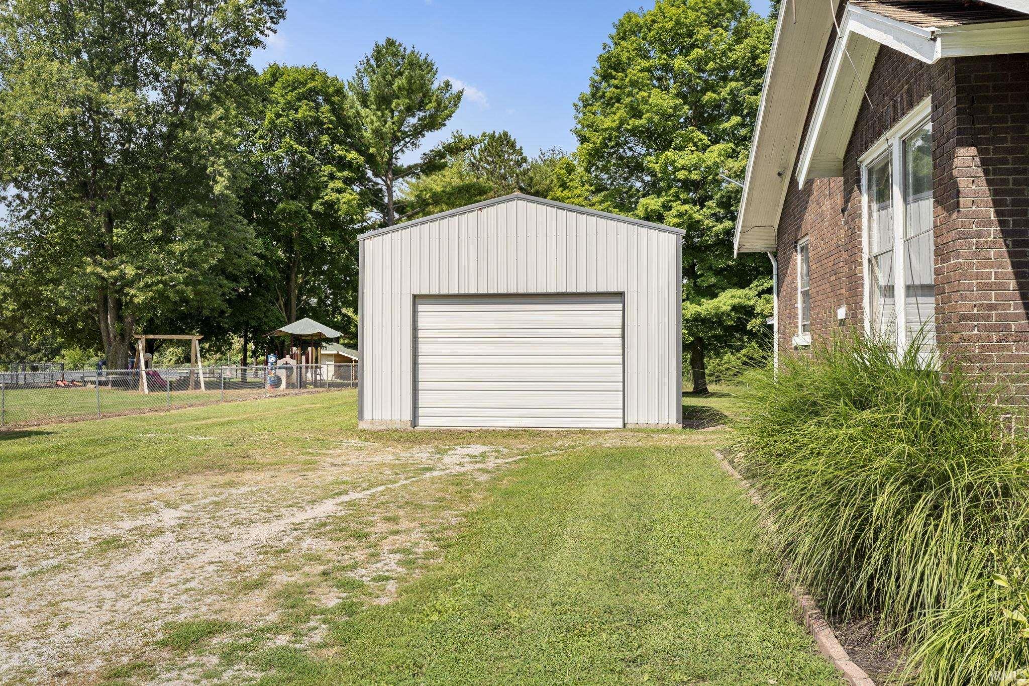 16127 Old Lima Road Huntertown, IN 46748 - Photo 20 of 23