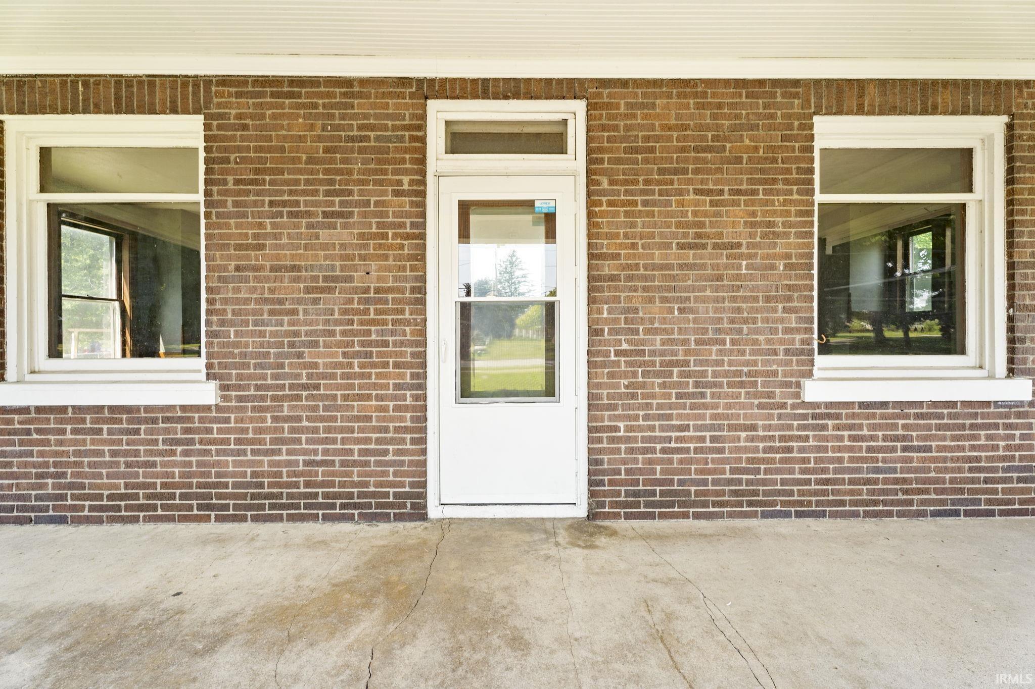 16127 Old Lima Road Huntertown, IN 46748 - Photo 3 of 23